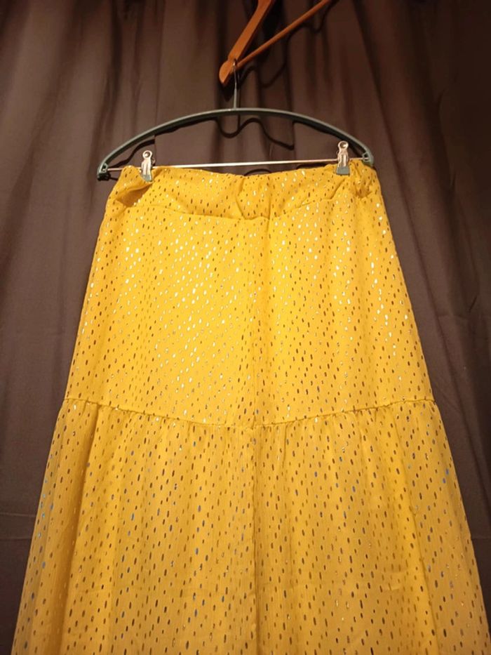 Robe longue. Sans bretelles. Haut elastiqué. Marque baly fashion - photo numéro 3