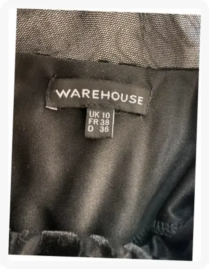 Robe fourreau noire velours et voile Warehouse - photo numéro 7