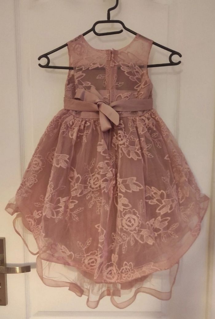 Robe de cérémonie - photo numéro 2