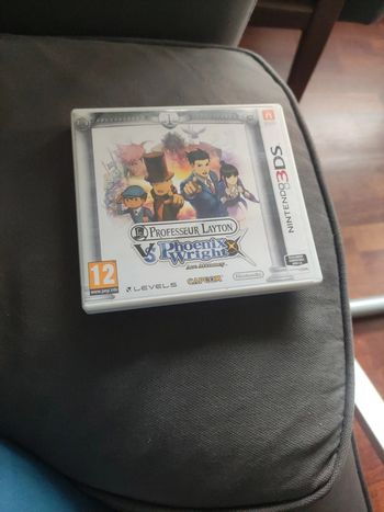 Professeur Layton vs phoenix Wright nintendo 3 ds