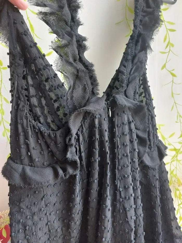 Robe Bel-Air – M – Noir – État : Excellent - photo numéro 3