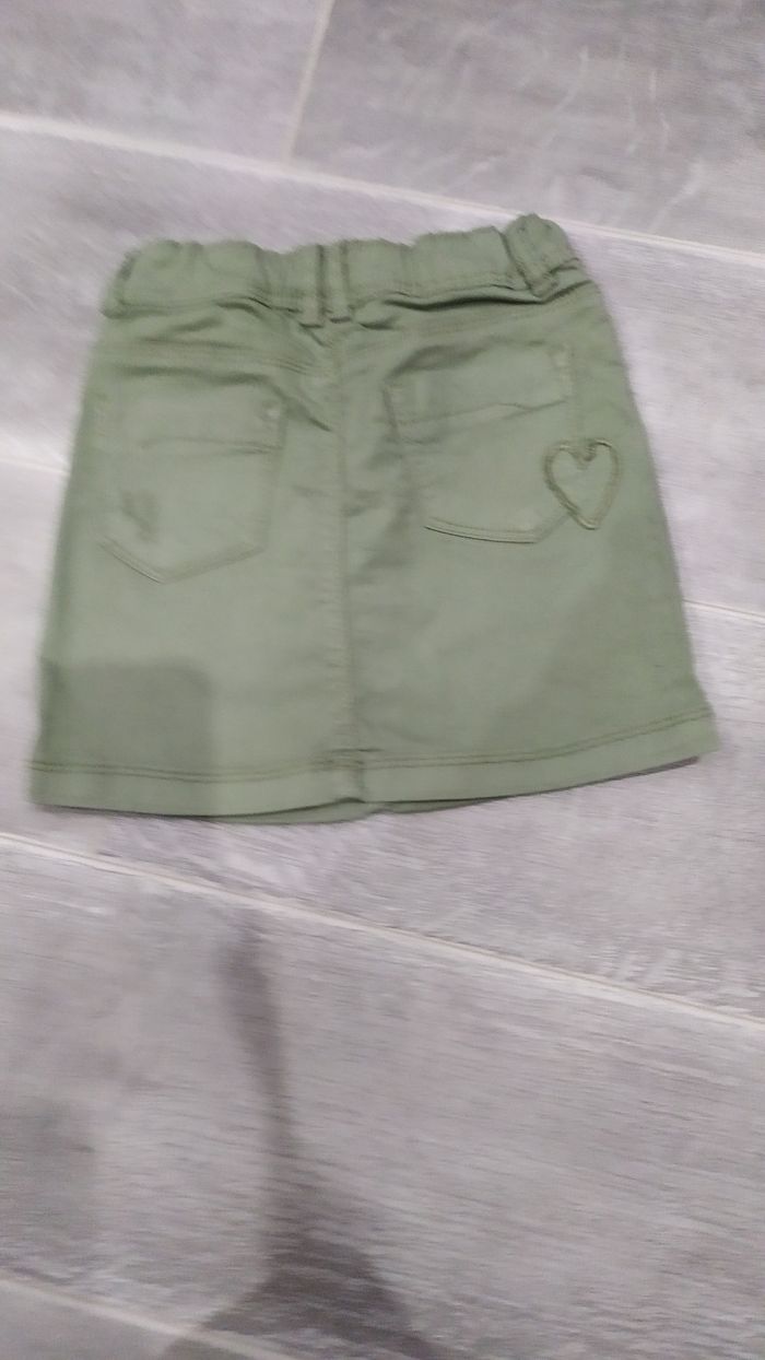 Lot vêtements 6 ans - photo numéro 5