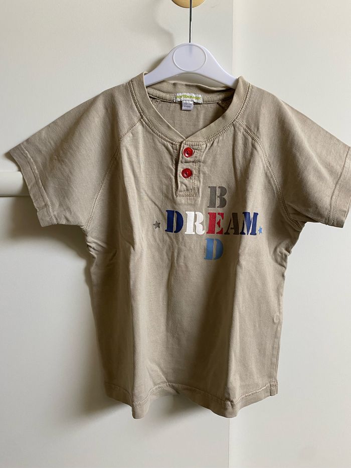 TEE shirt