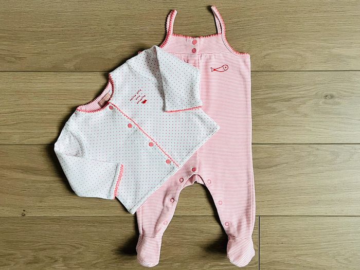 Lot de vêtements Natalys T-6 mois - photo numéro 2