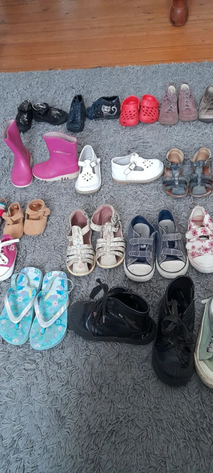Lot de chaussures fille du bebe au 27 converse gbb kickers gemo chaussea billow - photo numéro 3