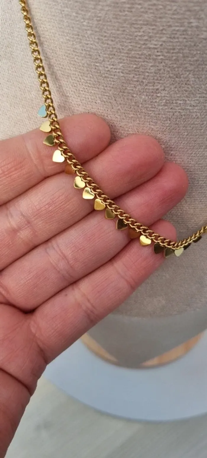 Collier doré avec franges pampilles cœurs - photo numéro 3