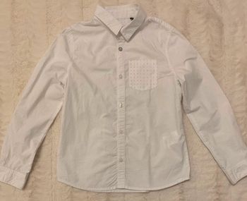 Chemise ikks taille 6 ans comme neuve