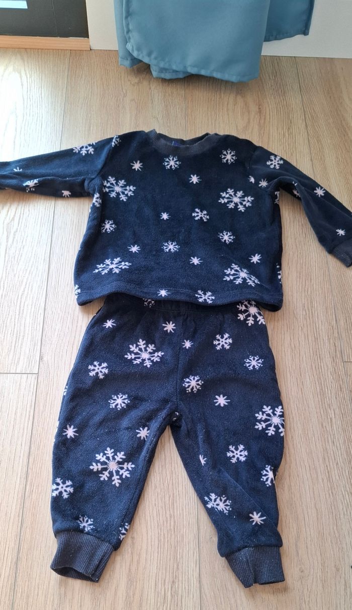 Pyjama 2 pièces 3-6 mois - photo numéro 2