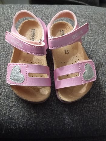Geox neuves pour fille en taille 21