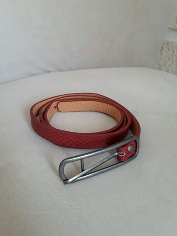 Ceinture rouge foncé