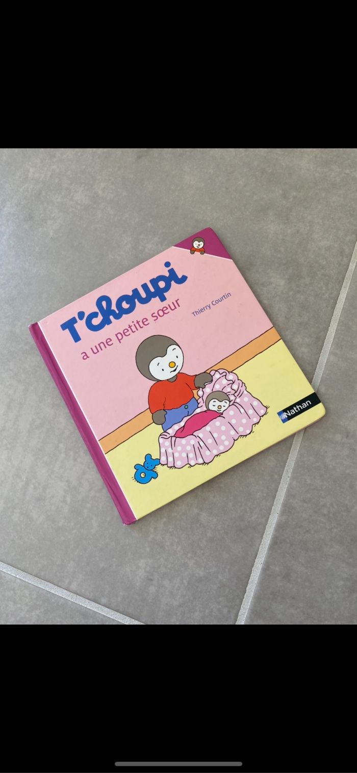 Livre T'choupi a une petite sœur