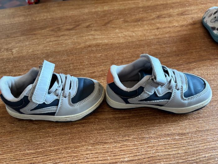 Basket bébé garçon t23 - photo numéro 3