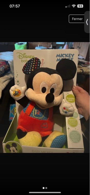 Baby mickey mouse joue et apprends Disney baby