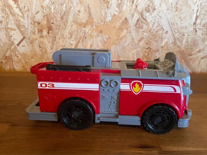 Idée cadeau 🎁 Figurine Marcus Rescue Ensemble de Jeu Transformable 2 en 1 en hélicoptère - photo numéro 10