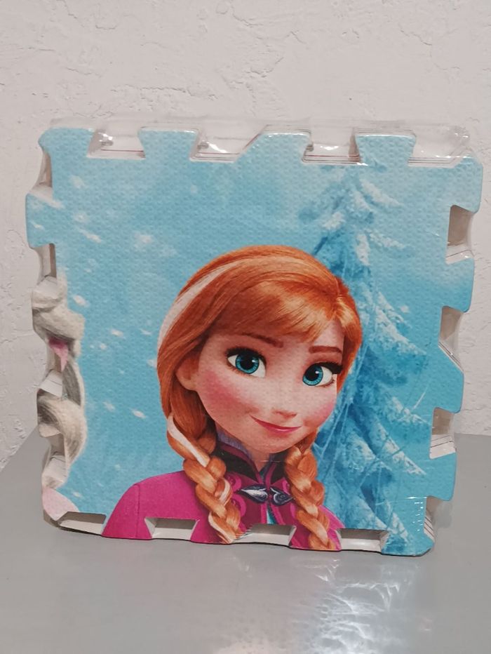 Puzzle tapis Frozen Disney - photo numéro 2