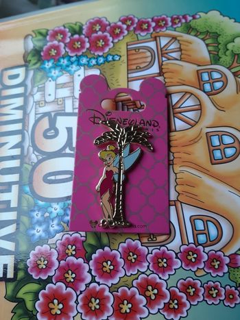 Pins Disney disneyland clochette