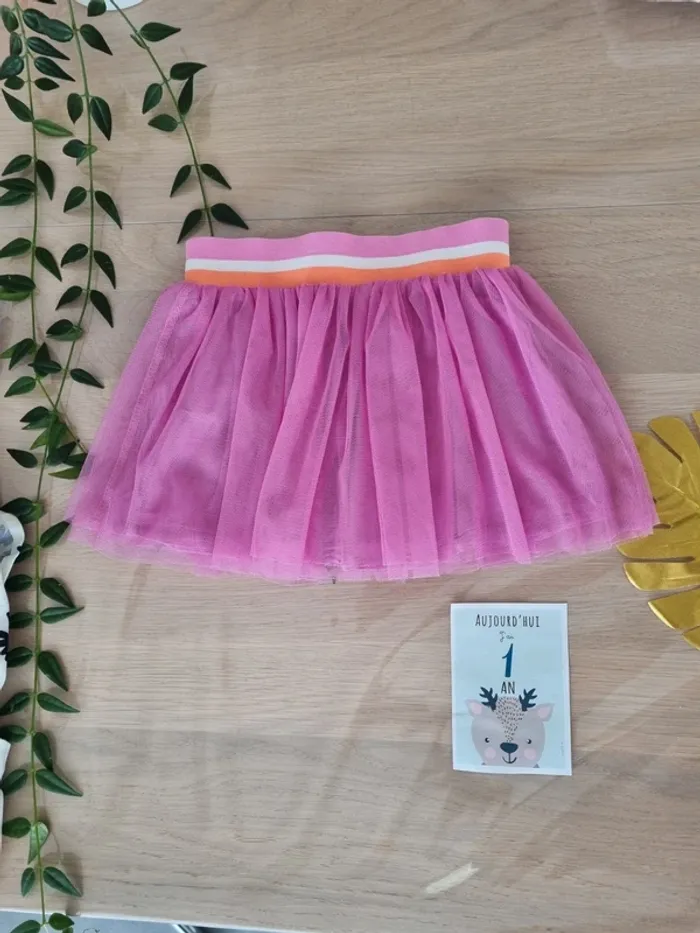 Jupe rose en tulle 12M