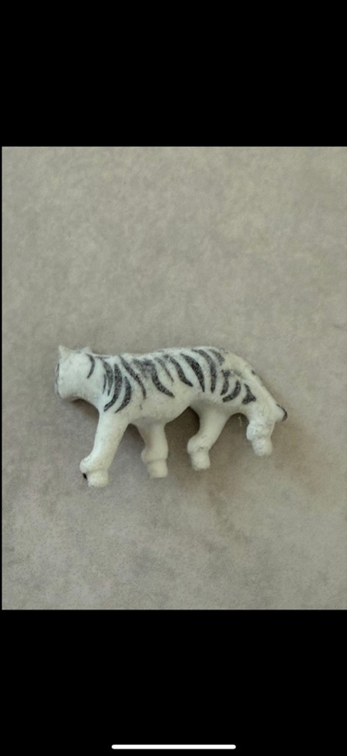 Figurine tigre blanc - photo numéro 6