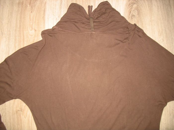 TUNIQUE ML MARRON AVEC MOTIFS "MISS CAPTAIN" - TAILLE 40 - n°01 - photo numéro 4