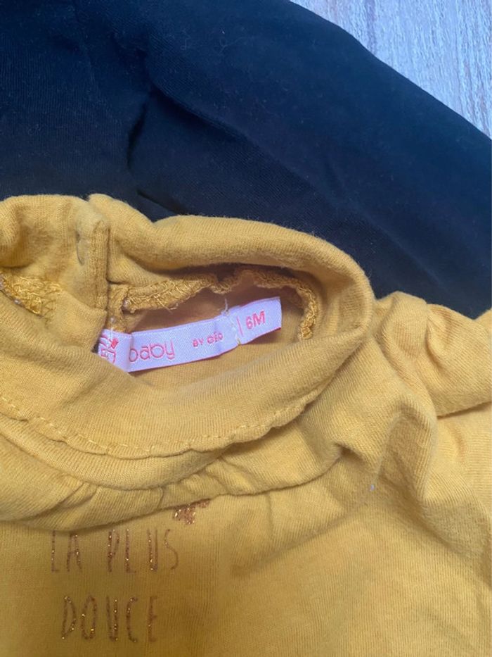 Lot de 2 Pulls - taille 6 mois - photo numéro 2