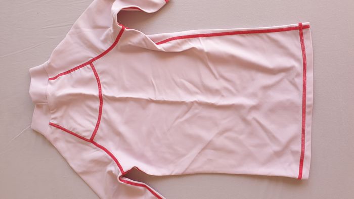 Maillot de bain anti-UV - T. 6 ans - Excellent état - photo numéro 2
