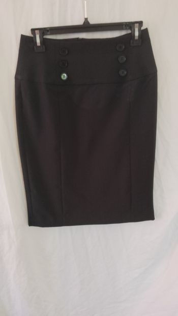 Jupe noir avec rayures blanches fines La redoute