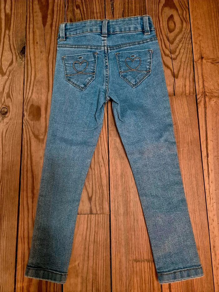 Jean délavé 3 ans - photo numéro 2