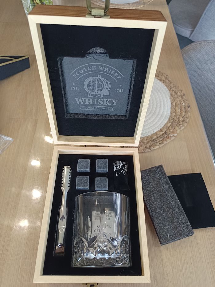 Coffret wisky neuf coffret wisky neuf idéal cadeau