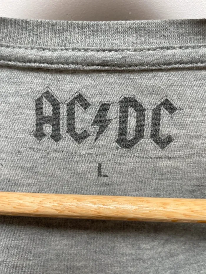 AC/DC grey t-shirt Mens Large - photo numéro 4