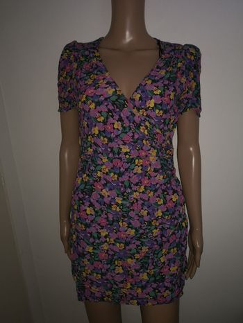 Robe à fleur stradivarius taille S