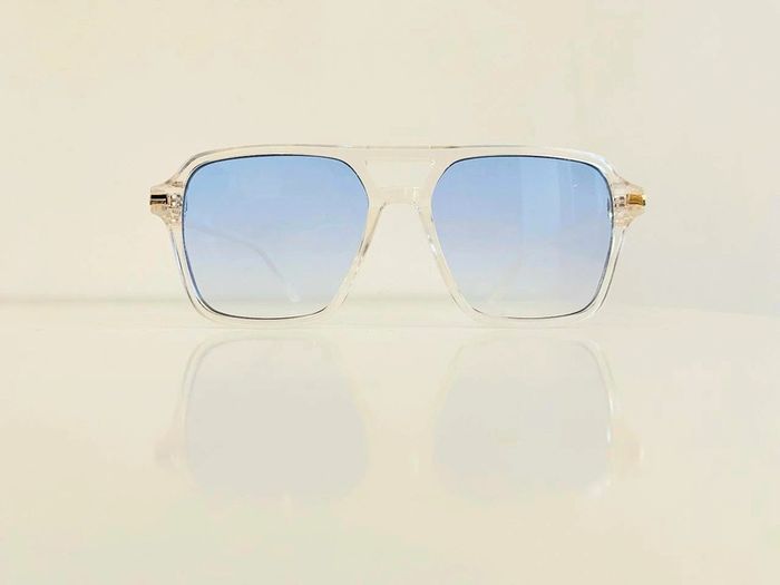 Lunette de soleil mixte transparente verres bleus dégradés UV protection catégorie 1 - photo numéro 2