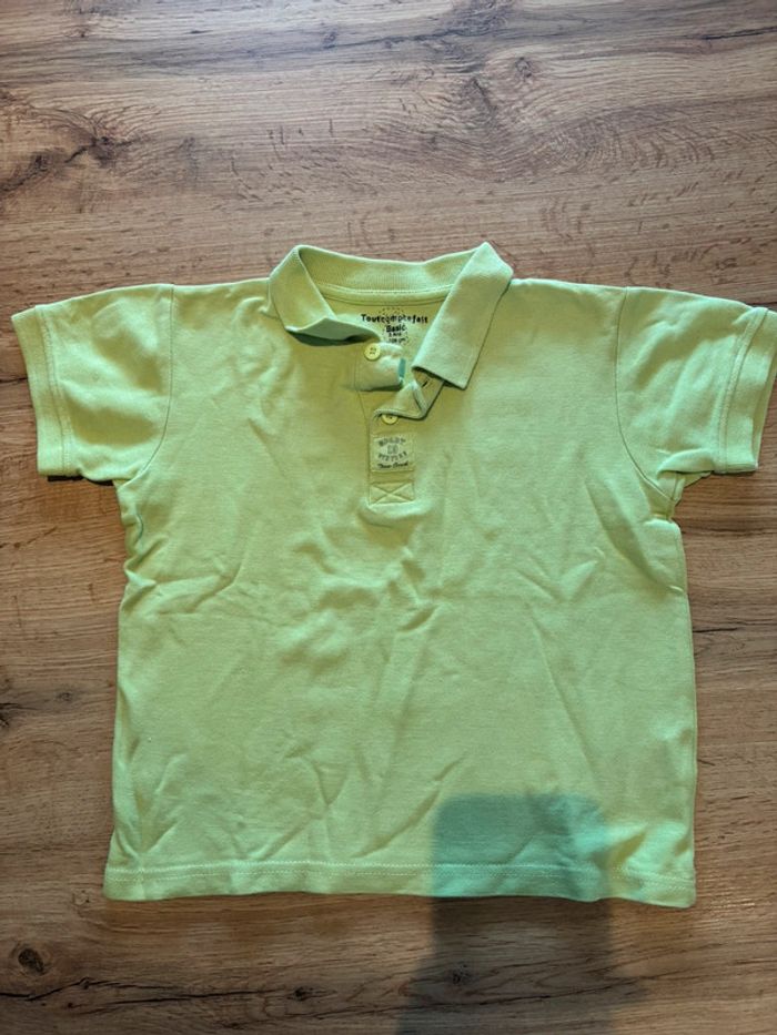 Polo vert, tout compte fait taille 5 ans garçon