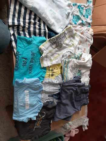 Lot de vêtements été 6 mois garçon