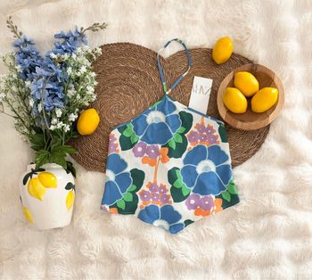 Top dos nu avec fleurs colorées Zara taille M