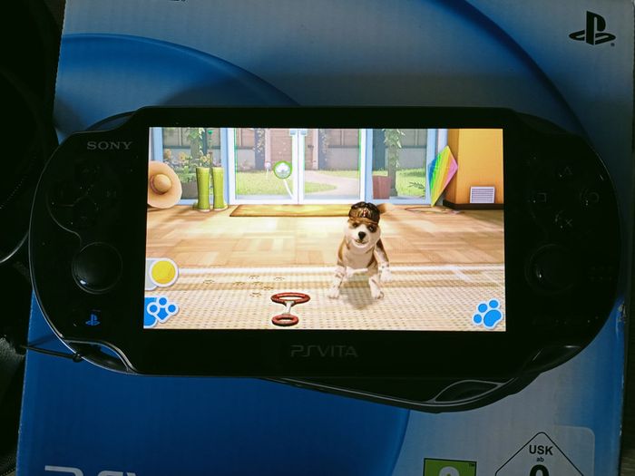 Console PlayStation Vita - photo numéro 3