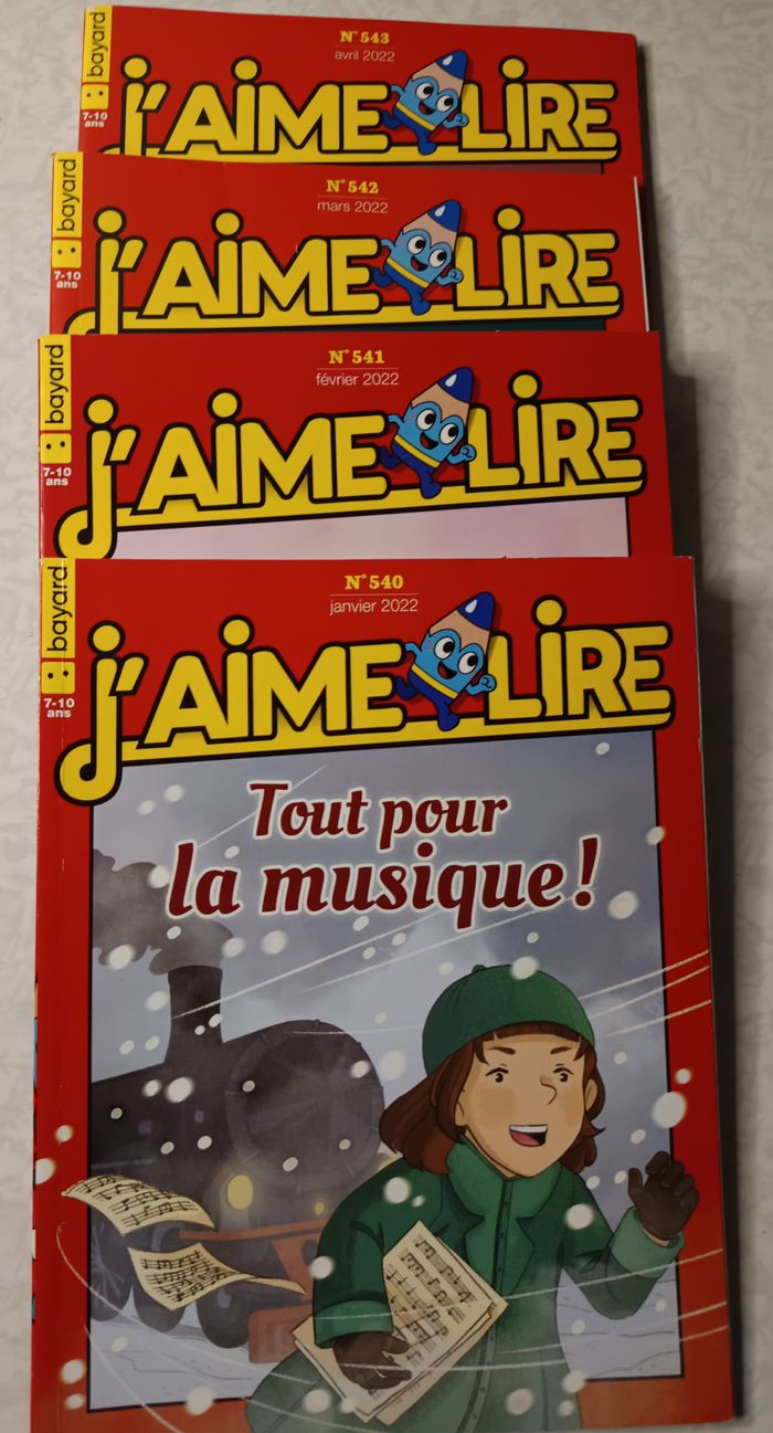 Lot de 8 J'aime lire de Janvier 2022 à Août 2022 éditions Bayard - photo numéro 2