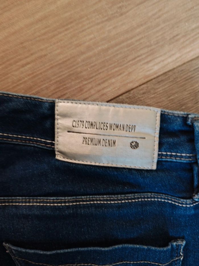 Jean femme t36 - photo numéro 5