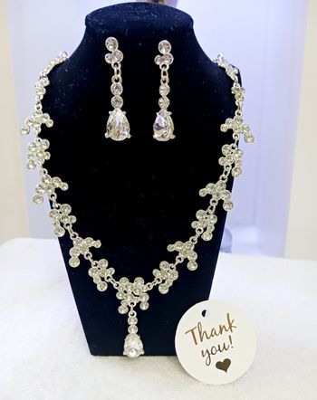 Ensemble bijoux strass