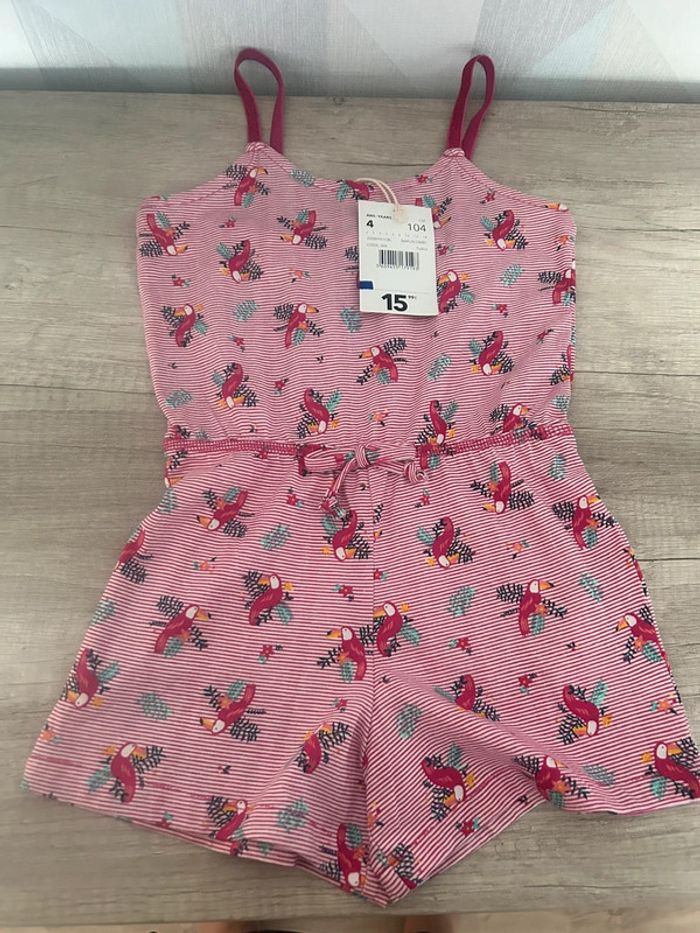 Combi short neuve du pareil au même 4 ans