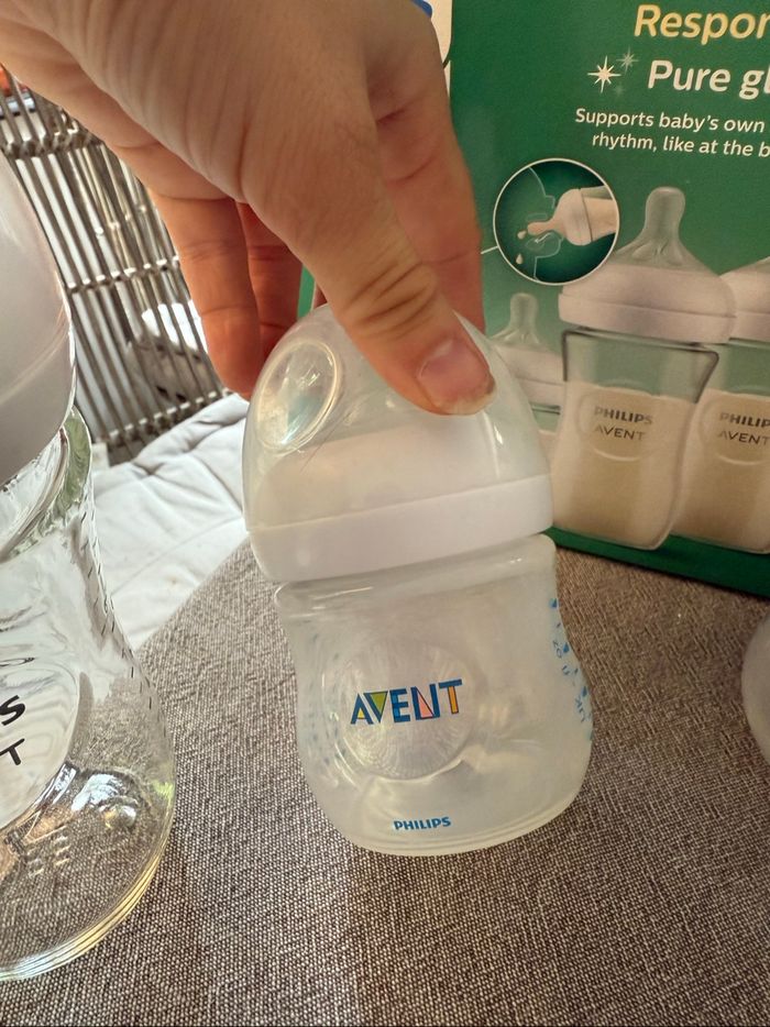 Lot biberons , 2 en verre, Philips Avent natural (comme au sein) - photo numéro 6