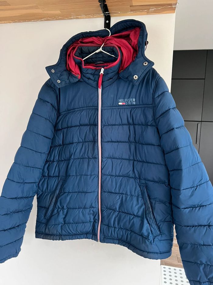 Doudoune Tommy Hilfiger taille XL