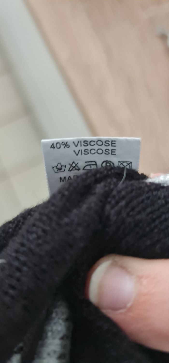 Pull taille 38/40 M/L - photo numéro 5