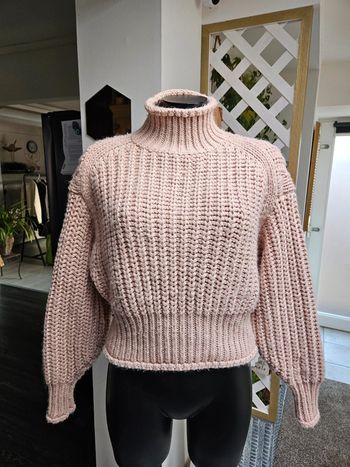 H&M pull hiver en mailles rose taille XS