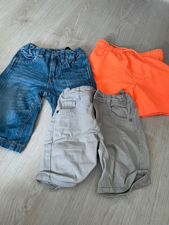 Lot 3 shorts 3 ans