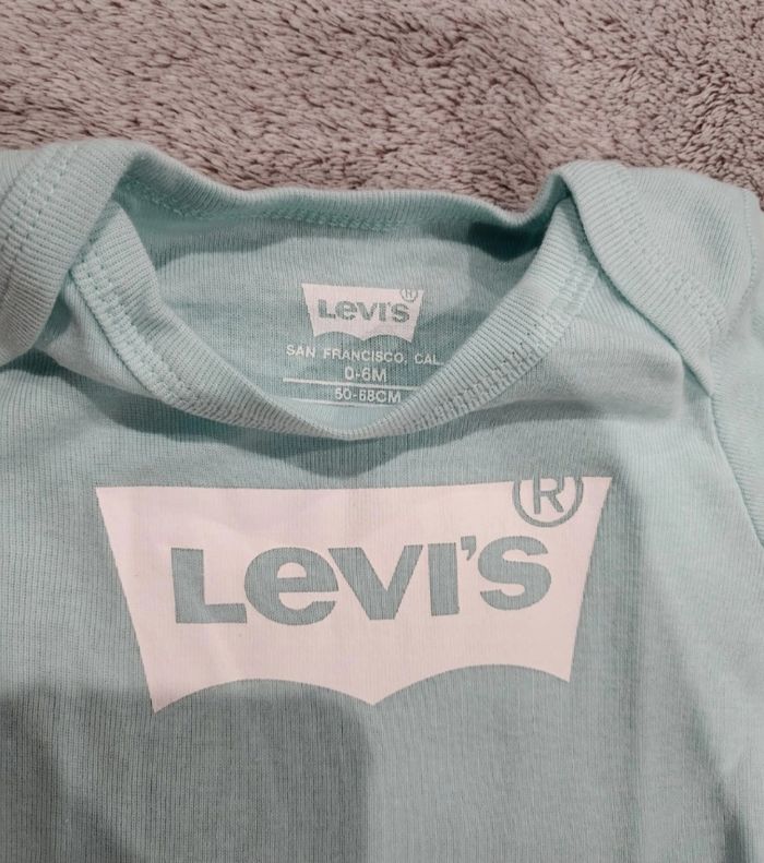 Ensemble Levi's - photo numéro 3