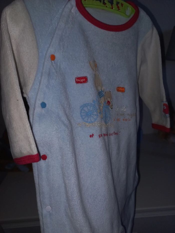 Pyjama / Dors bien/ Grenouillère état neuf garçon taille 6 mois - photo numéro 4