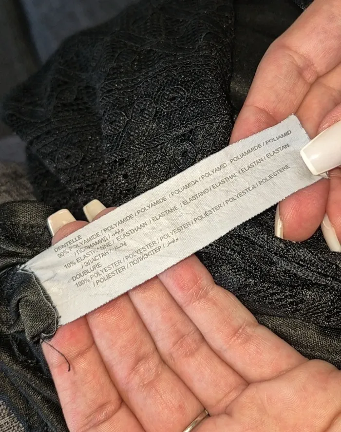 Robe longue en dentelles MIM Taille S - photo numéro 5