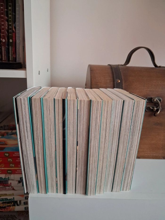 Manga Spy X Family tome 1 à 11 lot avec tome 6 édition limitée - photo numéro 3