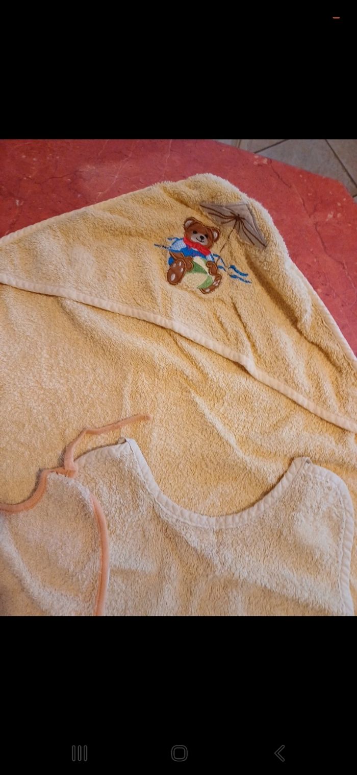 Cape de bain " nounours " - photo numéro 2