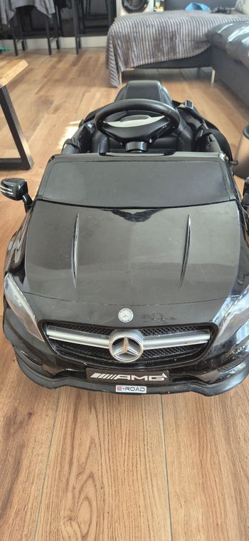 Voiture électrique Mercedes GLA